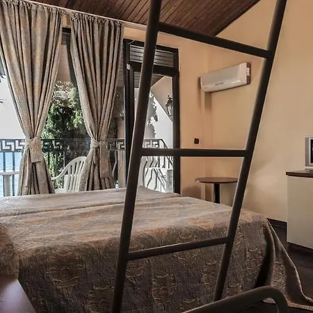 Village Hotel Elenite