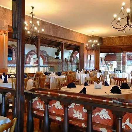 Village Hotel Elenite